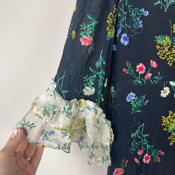 Queens of Archive Minnie Two Tone Tiered Floral Ruffle Sleeve Maxi Dress Size M - Picture 8 of 12